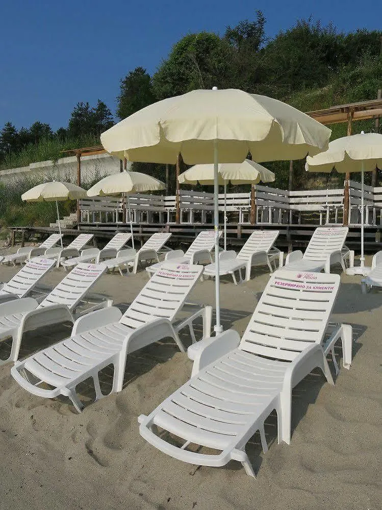 Family Hotel Albizia Beach Varna 3*,